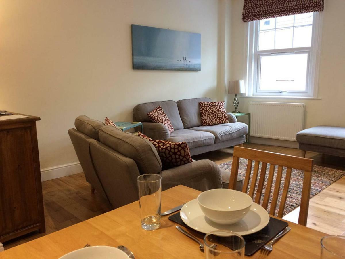 Brockenhurst Apartments Екстер'єр фото